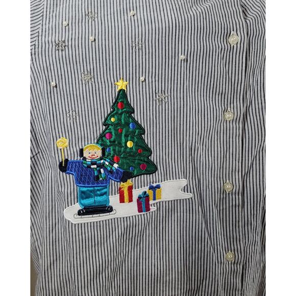 VTG Karen Scott Blue Striped Christmas Embroidered Scene Button Up Top Large - Picture 6 of 7